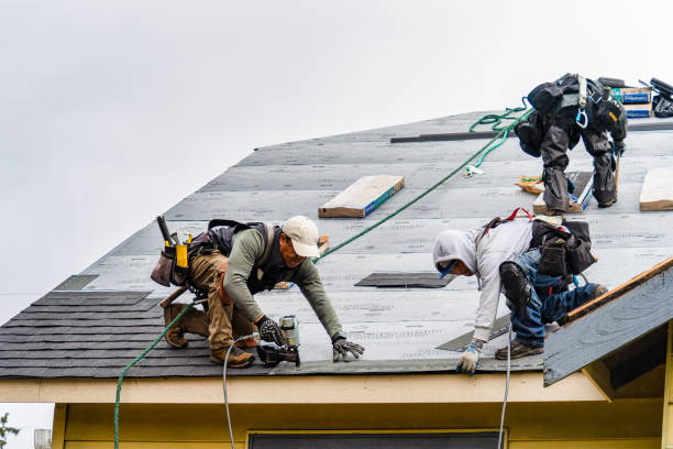Professional Emergency Roof Repair technician working in North Conway, NH